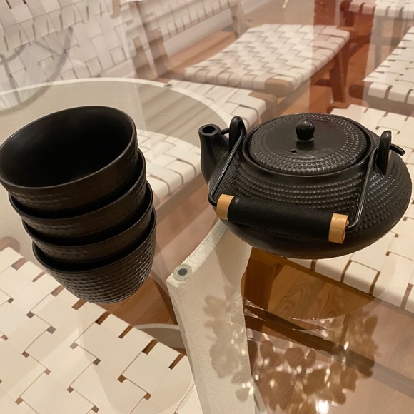 Matsuri Gallery Tea Set - Pop Culture Collectible - Picture 2 of 8